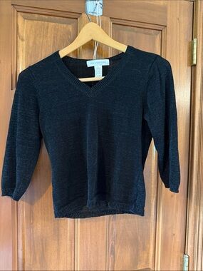 Jones New York Black V-Neck 3/4 Sleeve Knit Top
